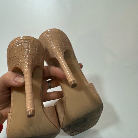 Steve Madden SIGNAL TAN CROCO  Size 9,5 - Picture 5 of 7